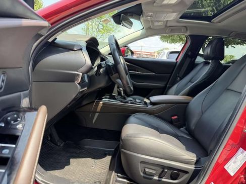 Used 2023 MAZDA CX-30 AWD 2.5 S w/ Premium Package image 11