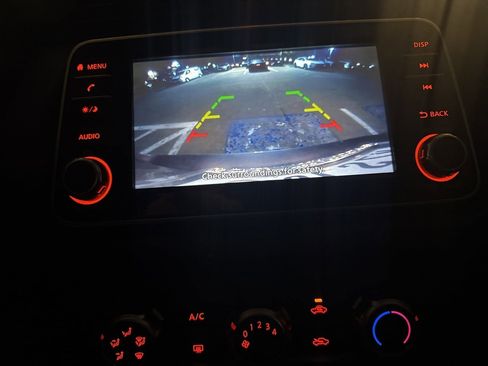 Certified 2022 Nissan Versa S image 8