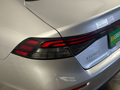 Used 2023 Honda Accord EX image 36