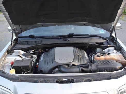 Used 2011 Chrysler 300 C w/ Sound Group RWD image 33