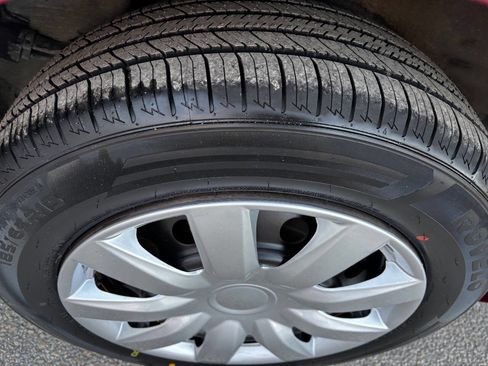 Used 2006 Toyota Corolla CE image 17