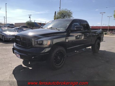 Used 2007 Dodge Ram 1500 Truck SLT AWD/4WD image 4