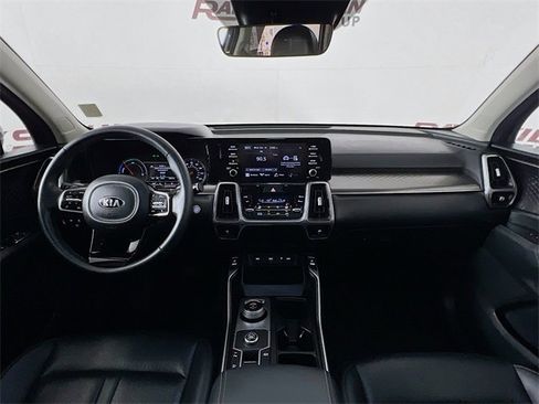 Used 2021 Kia Sorento EX image 24
