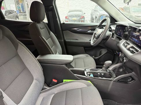Certified 2024 Chevrolet TrailBlazer LS w/ LS Convenience Package AWD/4WD image 25