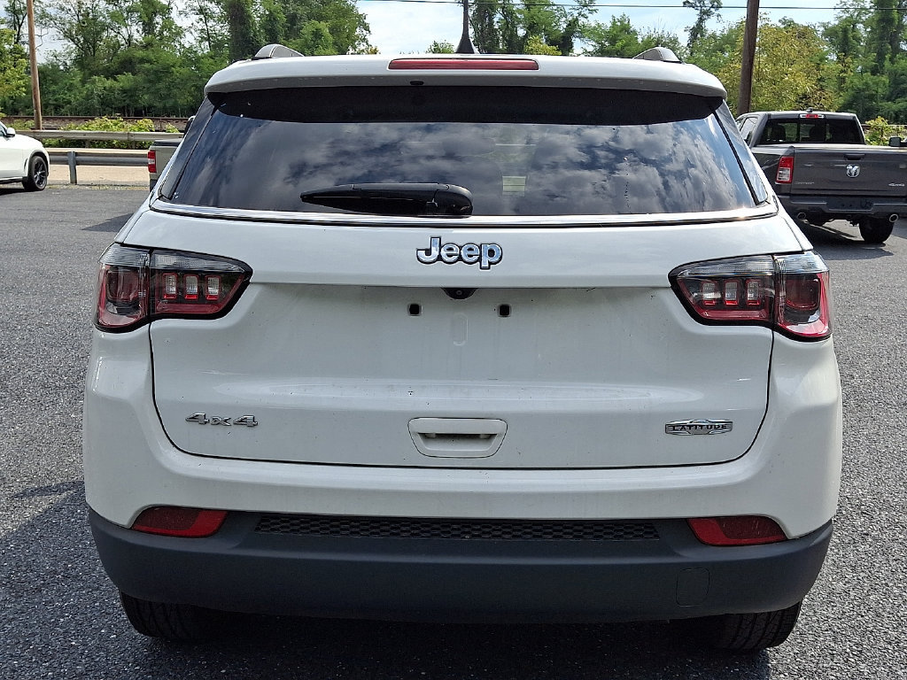Used 2022 Jeep Compass Latitude w/ Convenience Group AWD/4WD image 8