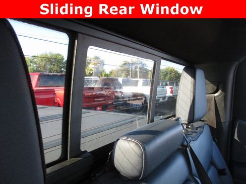 Used 2022 Chevrolet Silverado 1500 High Country w/ High Country Premium Package image 25