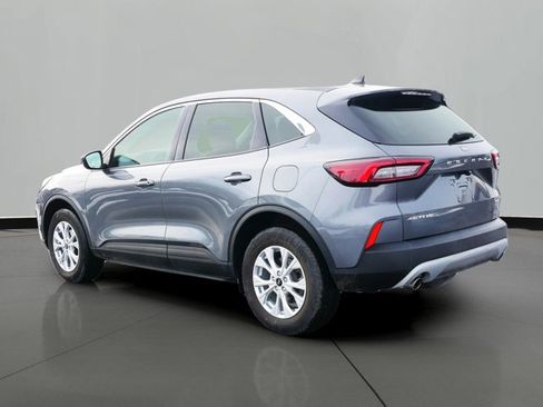 Certified 2023 Ford Escape Active image 2