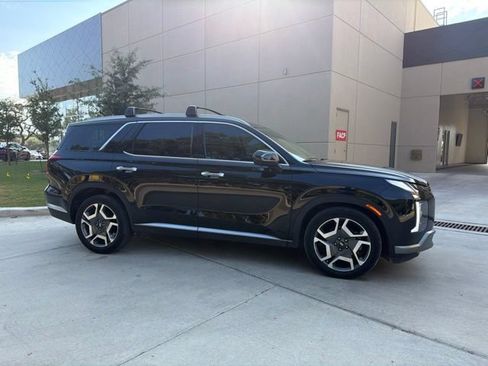 Used 2024 Hyundai Palisade Limited FWD image 4