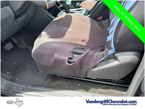 Used 2017 Chevrolet Colorado LT RWD image 12