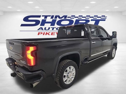 Used 2024 Chevrolet Silverado 2500 High Country w/ High Country Premium Package image 4