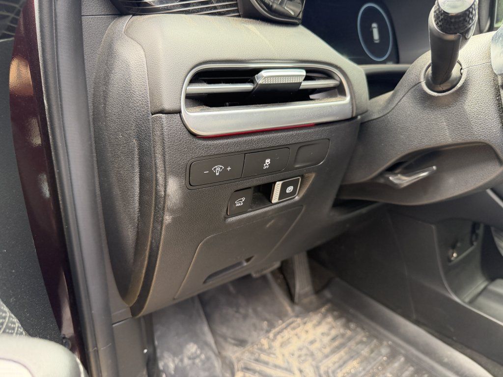 Used 2024 Hyundai Palisade Calligraphy FWD image 7