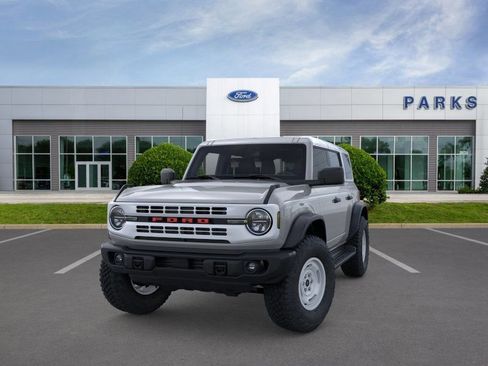 New 2026 Ford Bronco Heritage Edition image 2