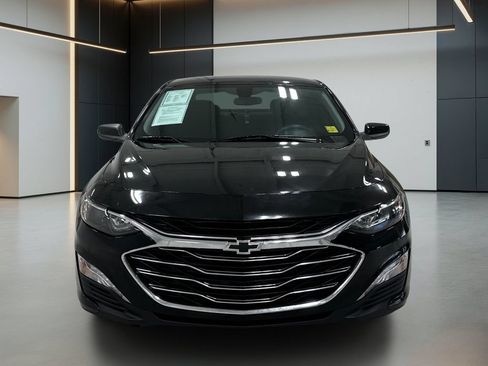 Used 2020 Chevrolet Malibu LT FWD image 9