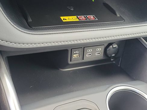 New 2026 Toyota Highlander XLE AWD/4WD image 17