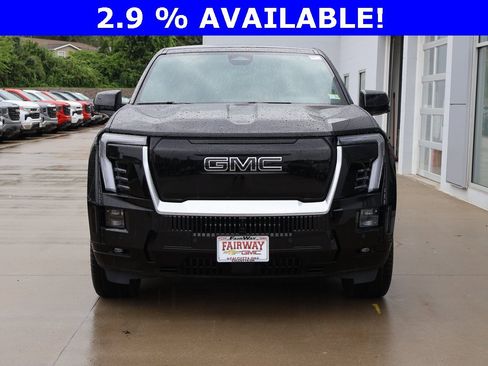 New 2025 GMC Sierra EV Denali image 5