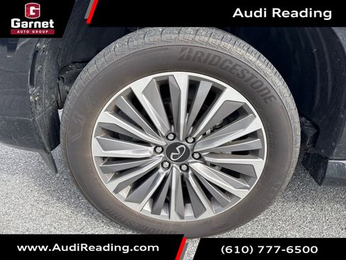 Used 2025 INFINITI QX80 Sensory image 9