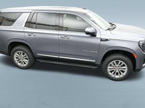 Used 2022 GMC Yukon SLT w/ SLT Luxury Package AWD/4WD image 45