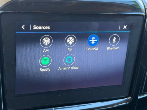 Used 2021 Chevrolet Traverse RS w/ LPO, Floor Liner Package AWD/4WD image 19