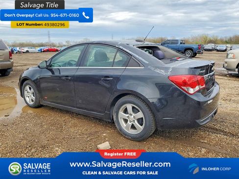 Used 2016 Chevrolet Cruze LT w/ RS Package FWD image 3