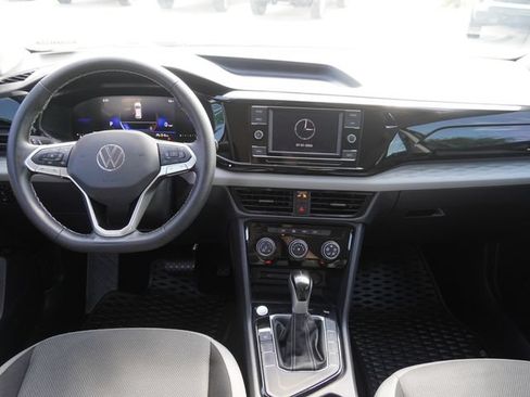 Used 2024 Volkswagen Taos S FWD image 15