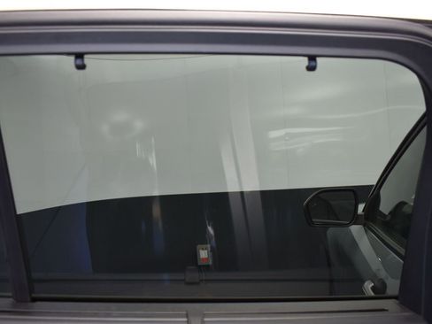 Used 2022 Ford Explorer Limited image 15