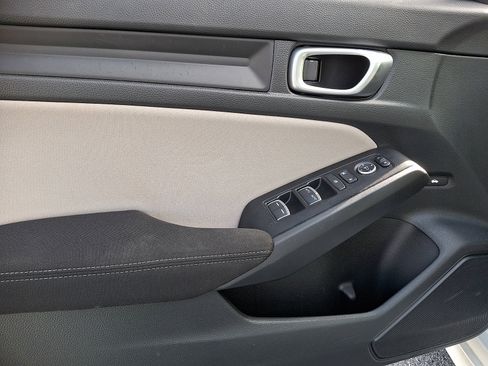 Used 2024 Honda Civic LX image 12