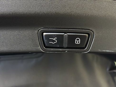 Used 2022 Alfa Romeo Stelvio Sprint image 37