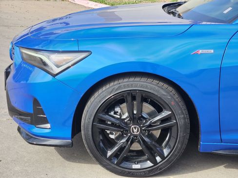 New 2026 Acura Integra A-Spec FWD image 9