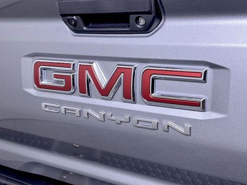 New 2026 GMC Canyon Elevation w/ Convenience Package image 58