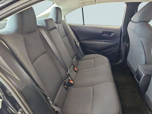 Used 2022 Toyota Corolla LE FWD image 27