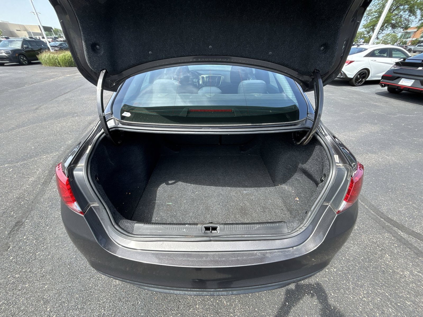 Used 2017 Chrysler 200 LX FWD image 22