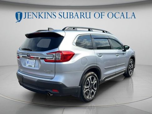 Used 2024 Subaru Ascent Limited w/ Technology Package AWD/4WD image 3