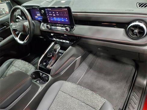 Certified 2024 Chevrolet Colorado Z71 w/ Z71 Convenience Package 2 image 14