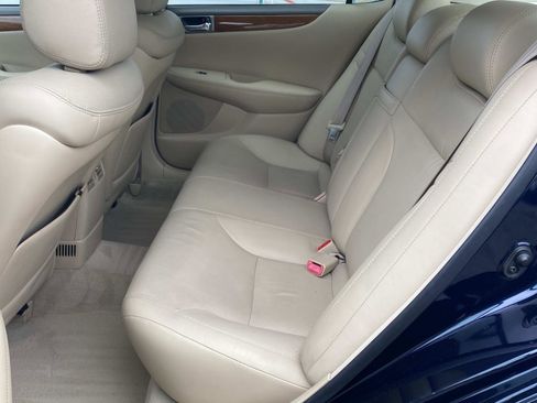 Used 2005 Lexus ES 330 image 9