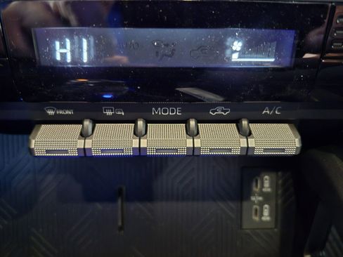 New 2025 Toyota Tacoma SR5 image 32