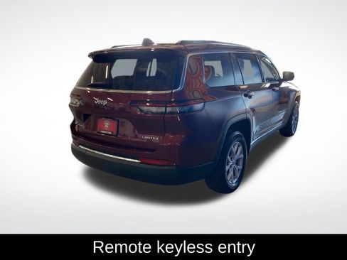 Used 2022 Jeep Grand Cherokee L Limited AWD/4WD image 16
