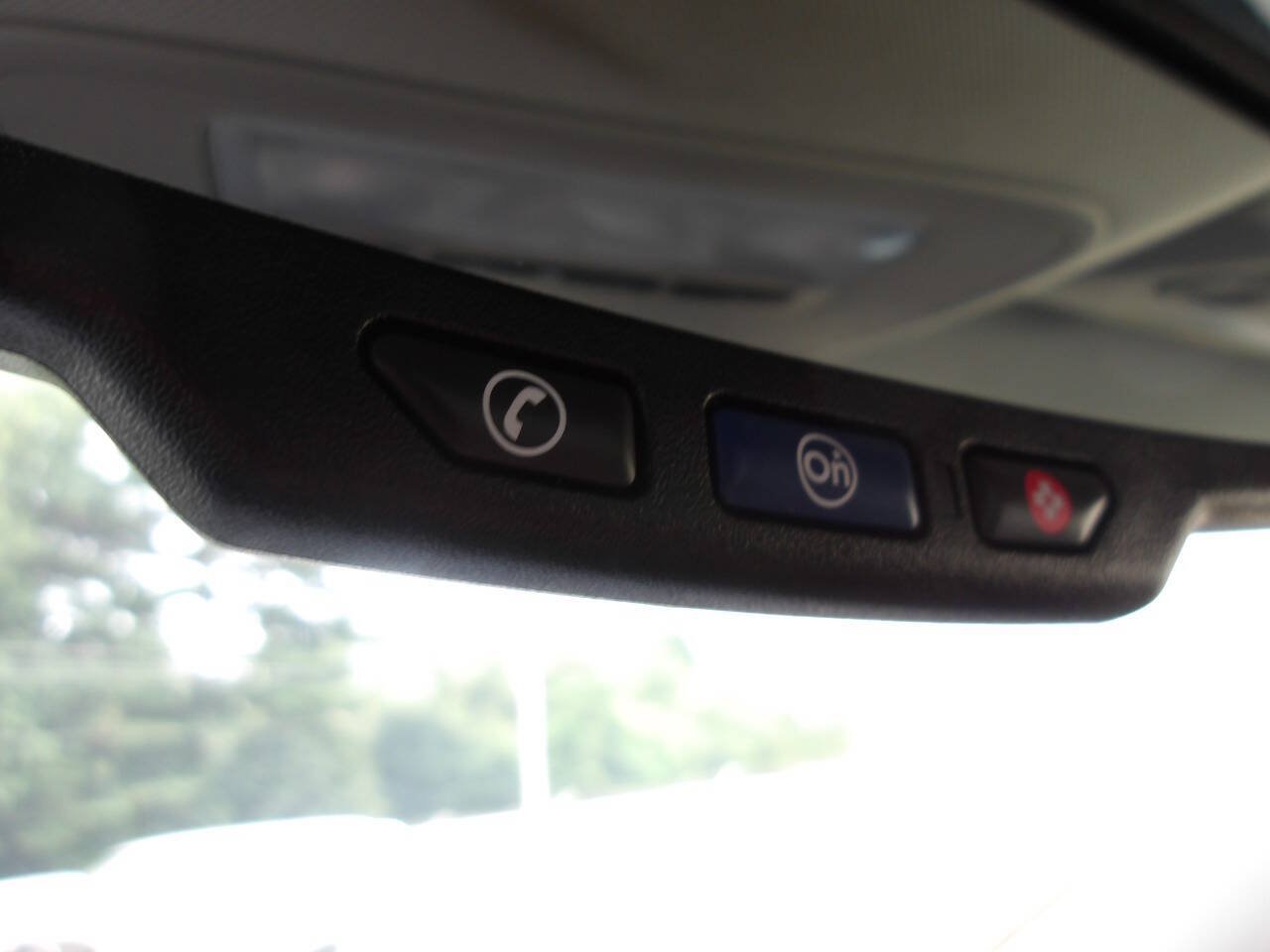 Used 2012 Buick LaCrosse Leather FWD image 21