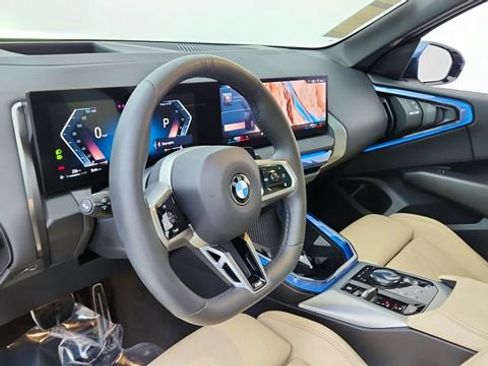 Used 2025 BMW X3 xDrive30i w/ Premium Package image 19