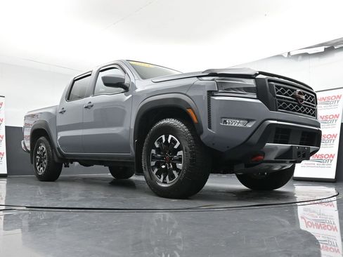 Used 2024 Nissan Frontier PRO-4X w/ Off-Road Protection Package image 39