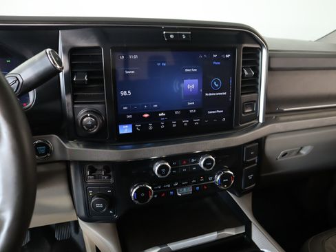 Used 2025 Ford F450 Platinum w/ Platinum Plus Package image 5