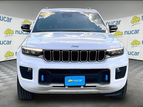 Used 2022 Jeep Grand Cherokee Overland AWD/4WD image 2