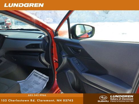 Used 2024 Subaru Crosstrek 2.0i AWD/4WD image 8