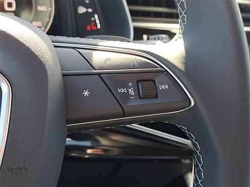 New 2026 Audi Q8 Premium Plus image 10
