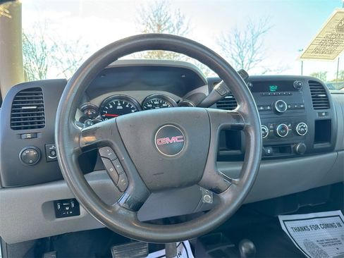 Used 2012 GMC Sierra 2500 W/T image 18