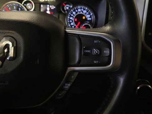 Used 2019 RAM 1500 Big Horn RWD image 16