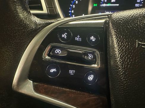 Used 2015 Cadillac SRX Luxury w/ Driver Awareness Package image 21