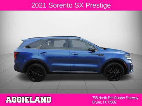 Used 2021 Kia Sorento SX FWD image 2