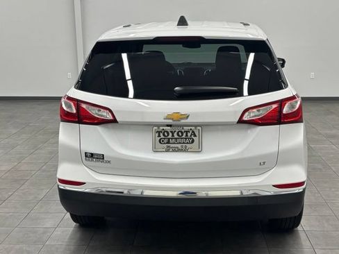 Used 2019 Chevrolet Equinox LT FWD image 3