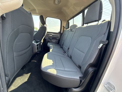 Used 2020 RAM 1500 Big Horn AWD/4WD image 24
