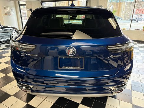 Used 2022 Buick Envision Avenir w/ Technology Package II image 5